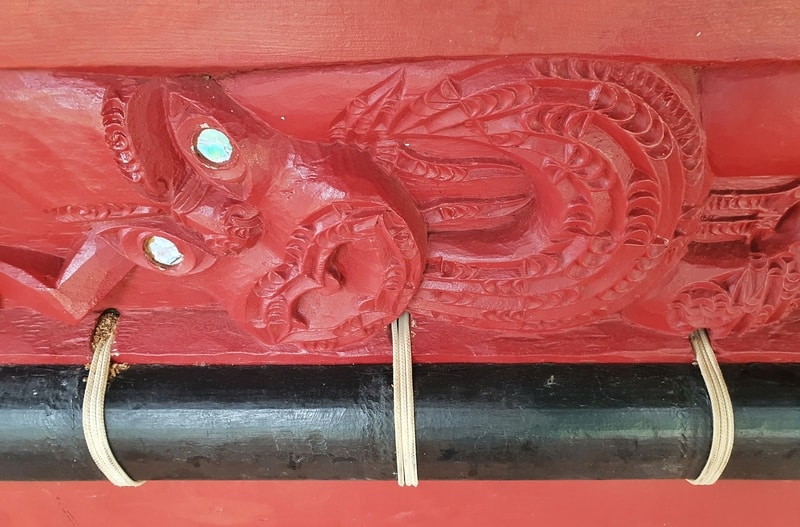 waitangi treaty grounds waka carving