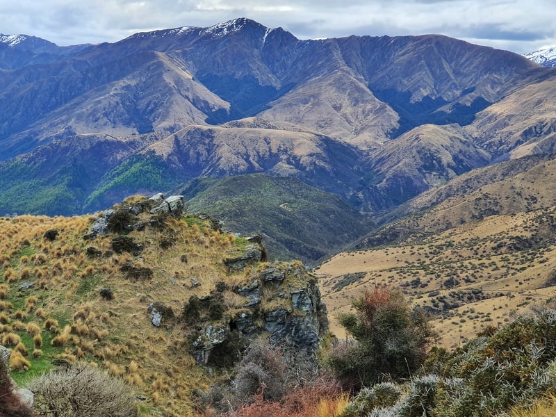 looking towards other hills around arrowtown
