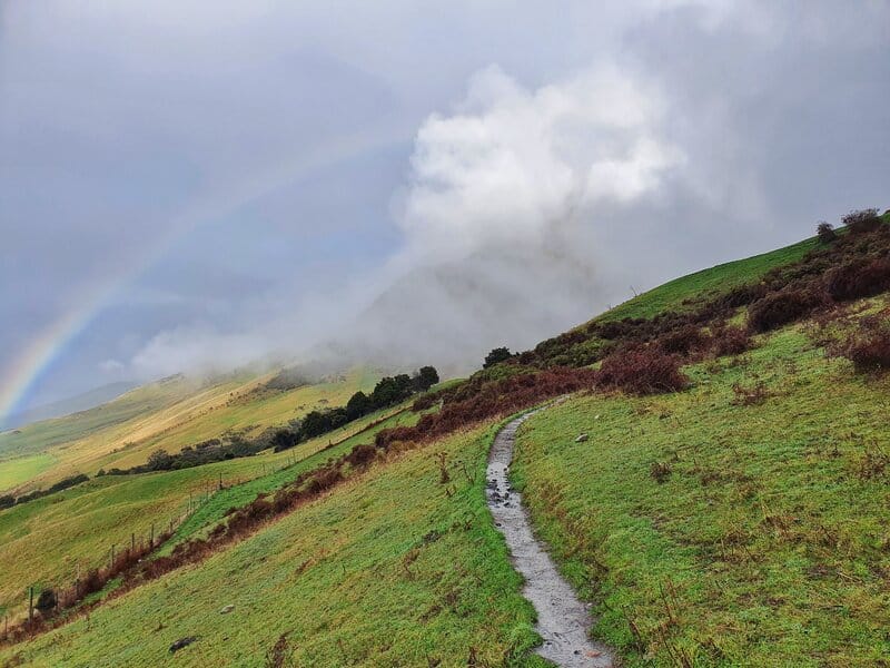 isthmus peak track