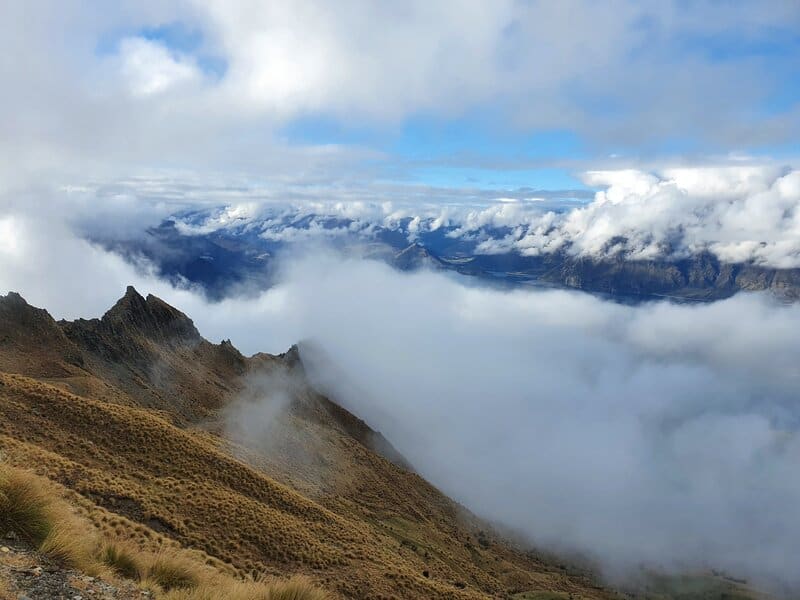 ridgelines while hiking isthmus peak