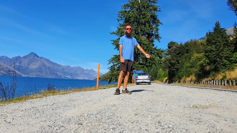 a man hitchhiking queenstown