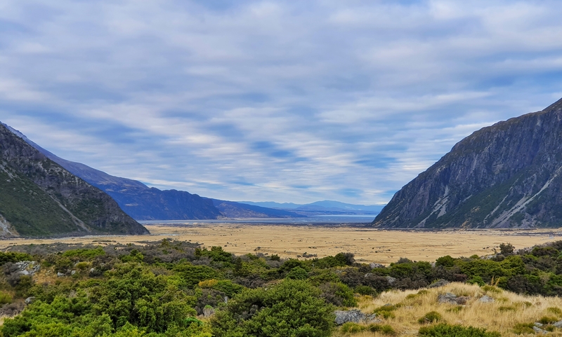 looking back towards lake punakaiki