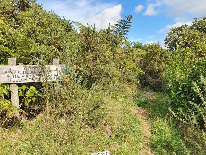 track warning coromandel