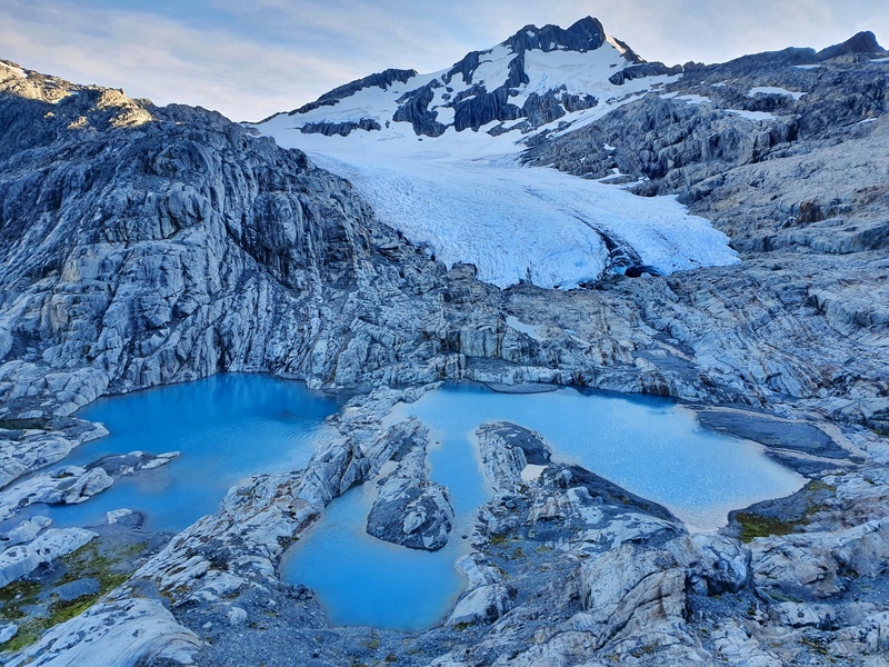 glaciel lake nature