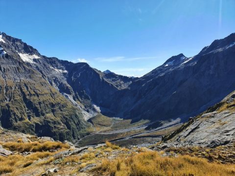 FRENCH RIDGE HUT: AN AWESOME OVERNIGHT TRACK