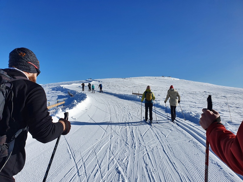 cross country skiing at snow farm