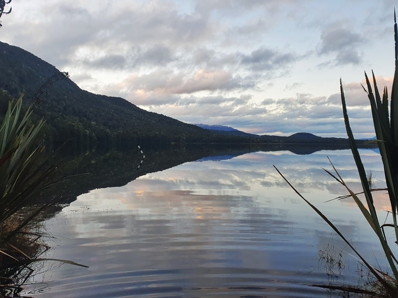 lake monowai