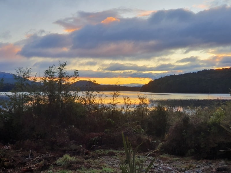 sunrise lake monowai