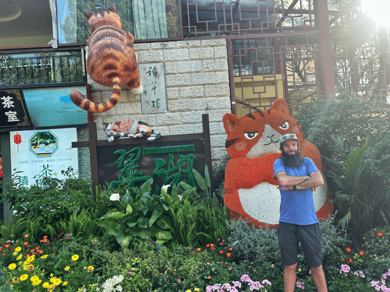 kuhl revivr shorts while exploring china in summer