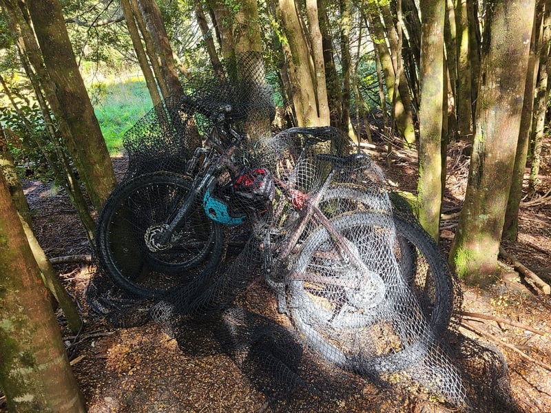 don't cover your bikes this way