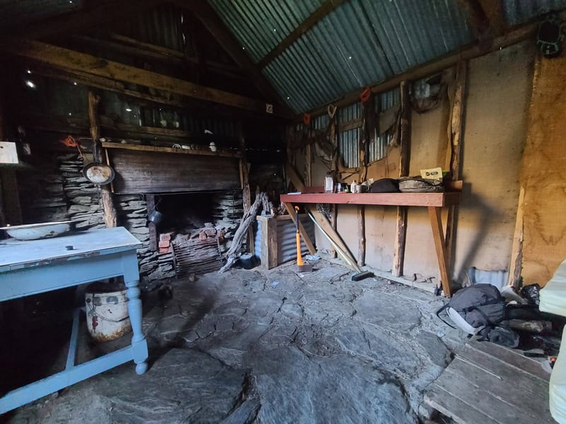 bullendale Hut interior